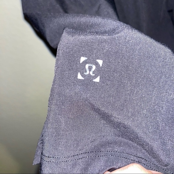 Lululemon T.H.E. Short *9" Inseam Updated Black Size Small - Picture 3 of 4